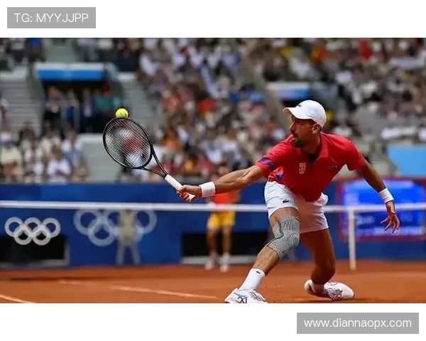 德约科维奇逆转夺冠再创纪录 年终总决赛上演网球巅峰对决